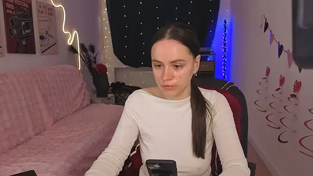 Emillias online show from 20, 2, 2026