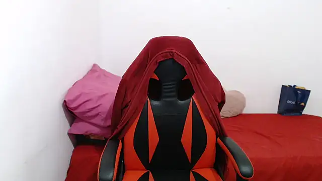 Snapshot of madelyn30 chatting on 24, 11, 2025 madelyn30 online show from 24, 11, 2025