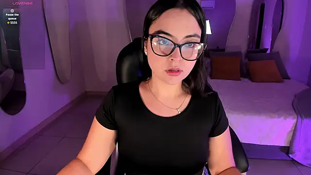 AllisonRogersX online show from 4, 10, 2025