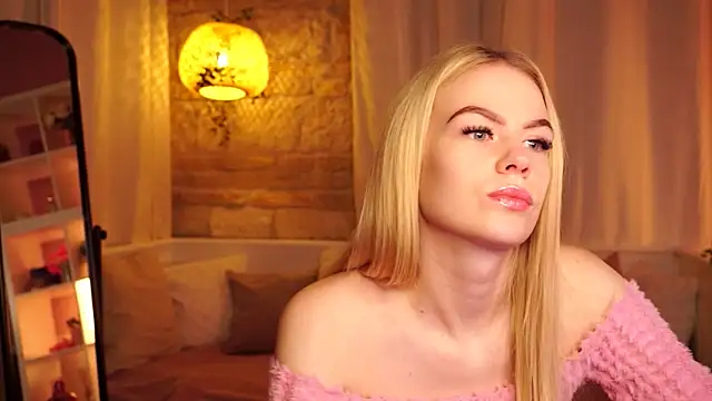 Snapshot of sn0w_barbie chatting on 7, 11, 2025 sn0w barbie online show from 7, 11, 2025