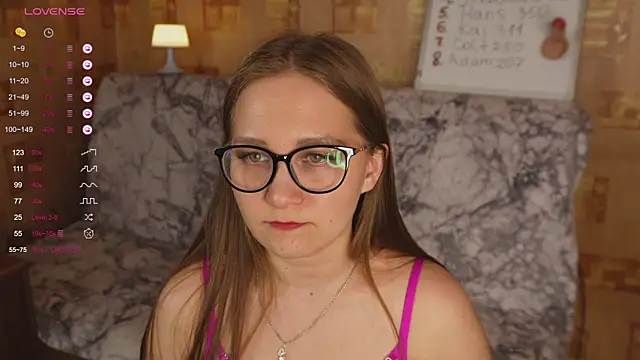 Snapshot of Miatiny chatting on 19, 1, 2025 Miatiny online show from 19, 1, 2025