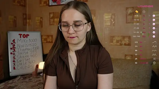 Snapshot of Miatiny chatting on 2, 3, 2025 Miatiny online show from 2, 3, 2025