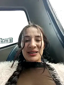 SAMANTHA-16  online show from 9, 1, 2025