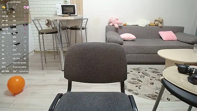 Snapshot of sweet_girl_Vr chatting on 5, 11, 2025 sweet girl Vr online show from 5, 11, 2025