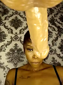 Snapshot of DickDiva1 chatting on 18, 2, 2025 DickDiva1 online show from 18, 2, 2025