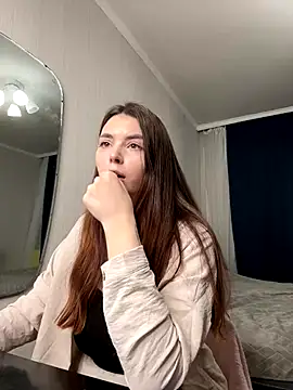 peaachybabe   online show from 4, 12, 2024