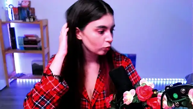 peaachybabe   online show from 28, 9, 2025