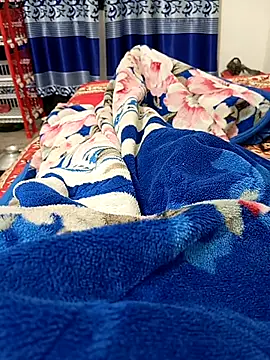 Raju4173 online show from 9, 2, 2025