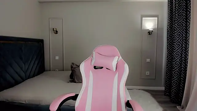 Snapshot of oxxx_me chatting on 28, 3, 2026 oxxx me online show from 28, 3, 2026