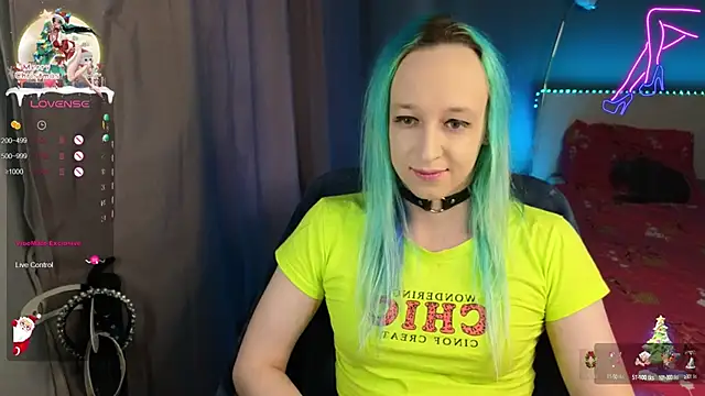 SexyTrixyLove online show from 13, 12, 2024