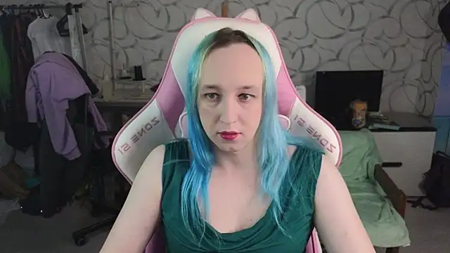 SexyTrixyLove online show from 26, 9, 2025