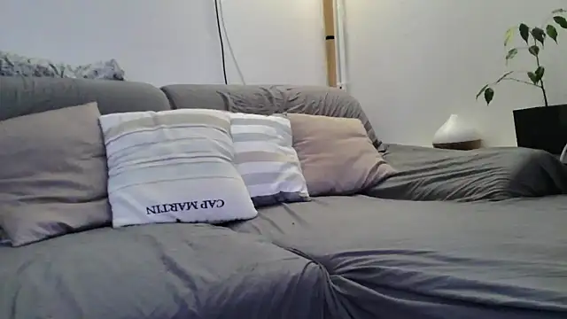 CaroAndMarc online show from 5, 2, 2026