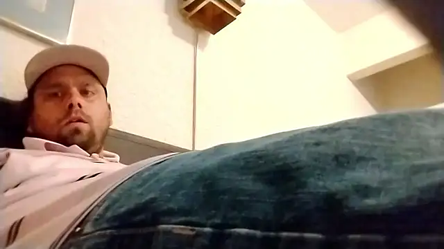 ShakeyJ87 online show from 14, 9, 2025