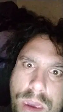 Snapshot of ShakeyJ87 chatting on 13, 10, 2025 ShakeyJ87 online show from 13, 10, 2025