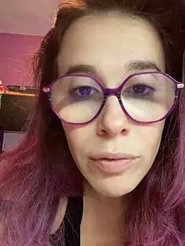 MagdalenaMedusa online show from 1, 12, 2025