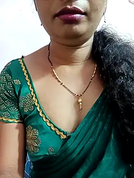 Snapshot of tina_rosy chatting on 11, 2, 2025 tina rosy online show from 11, 2, 2025