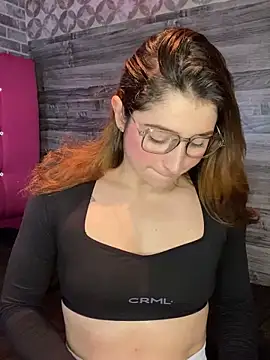 Snapshot of kamel-ayesha chatting on 23, 12, 2024 kamel-ayesha online show from 23, 12, 2024