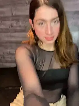 Snapshot of kamel-ayesha chatting on 31, 1, 2025 kamel-ayesha online show from 31, 1, 2025