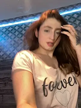 Snapshot of kamel-ayesha chatting on 6, 3, 2025 kamel-ayesha online show from 6, 3, 2025