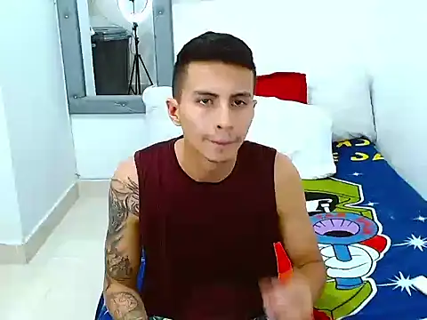 Velk hot online show from 10, 11, 2025