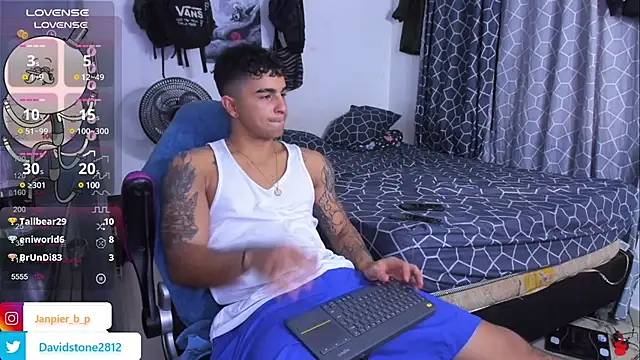 cJuan111 online show from 25, 2, 2025