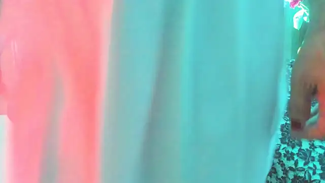 Snapshot of Liloo8923 chatting on 13, 2, 2026 Liloo8923 online show from 13, 2, 2026