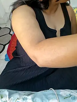 Snapshot of RDX_BOY28 chatting on 11, 11, 2025 RDX BOY28 online show from 11, 11, 2025