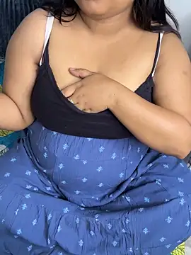 Snapshot of RDX_BOY28 chatting on 18, 11, 2025 RDX BOY28 online show from 18, 11, 2025