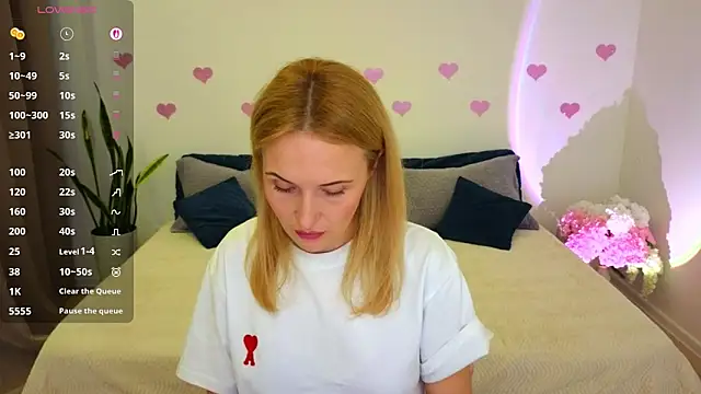 AlisssaRose online show from 14, 2, 2026