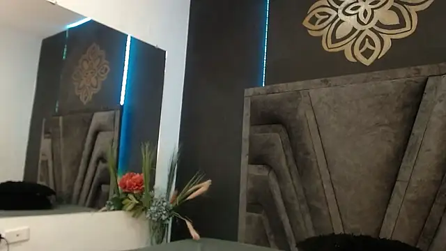 Snapshot of stefany_bro chatting on 29, 10, 2025 stefany bro online show from 29, 10, 2025