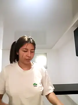 Sara Brownx online show from 21, 12, 2025