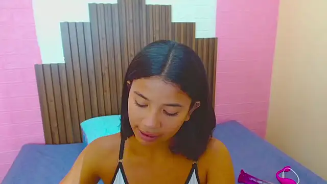 Snapshot of Angelica_Blue chatting on 4, 3, 2026 Angelica Blue online show from 4, 3, 2026