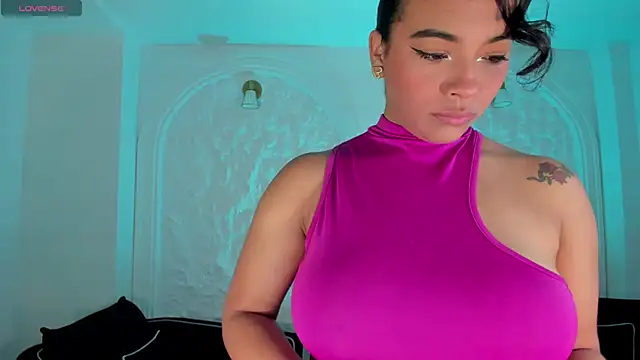 CarlaSmithX online show from 25, 10, 2025