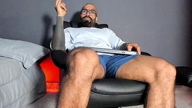 Brock hurn1 online show from 4, 12, 2025