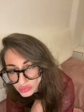 Snapshot of Thunder-Cunt chatting on 14, 12, 2025 Thunder-Cunt online show from 14, 12, 2025