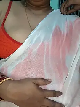 Snapshot of Indiandolly23 chatting on 15, 3, 2026 Indiandolly23 online show from 15, 3, 2026