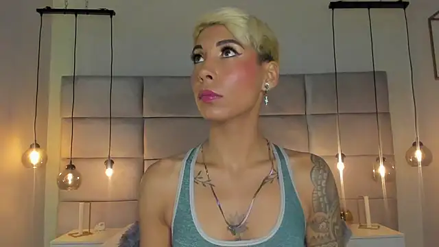 MiaMorgan  online show from 3, 1, 2025