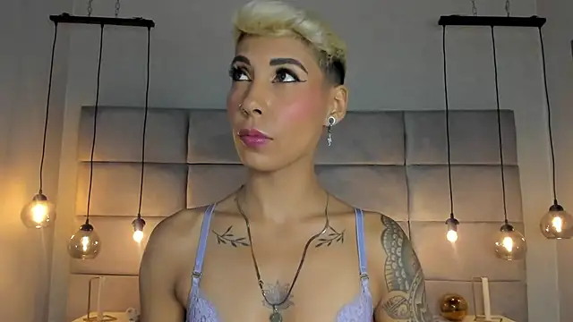MiaMorgan  online show from 13, 1, 2025