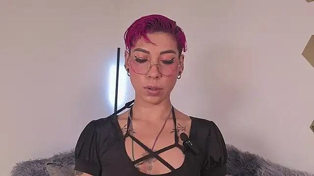 Snapshot of MiaMorgan_ chatting on 24, 11, 2025 MiaMorgan online show from 24, 11, 2025