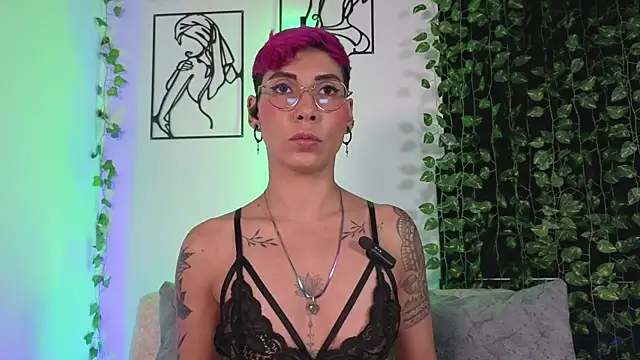 MiaMorgan  online show from 19, 12, 2025