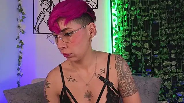 MiaMorgan  online show from 22, 2, 2026