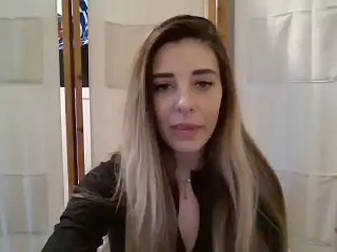 MissBella131 online show from 9, 1, 2025