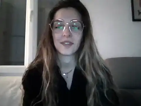 MissBella131 online show from 1, 2, 2025