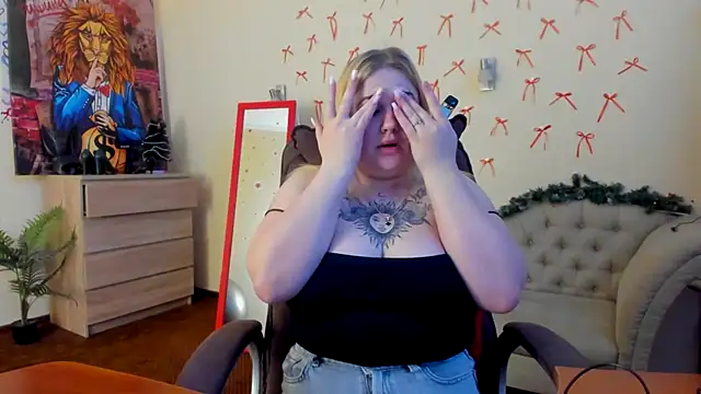 Doliss online show from 14, 12, 2025