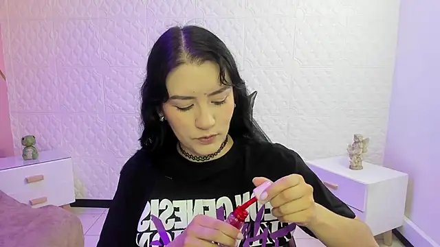 Violetaa diazz online show from 22, 12, 2025