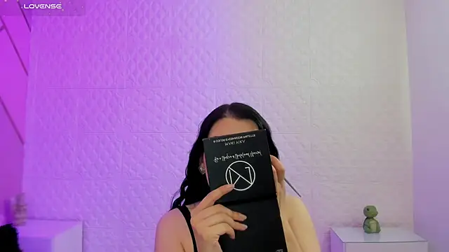 Violetaa diazz online show from 20, 3, 2026