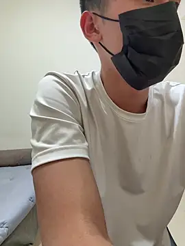 Snapshot of Benson18y chatting on 9, 12, 2024 Benson18y online show from 9, 12, 2024