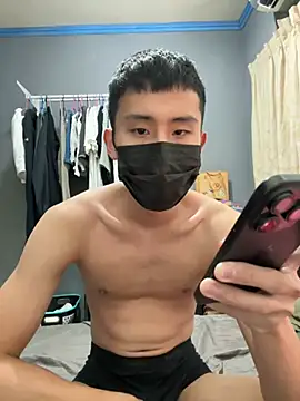 Snapshot of Benson18y chatting on 20, 12, 2024 Benson18y online show from 20, 12, 2024