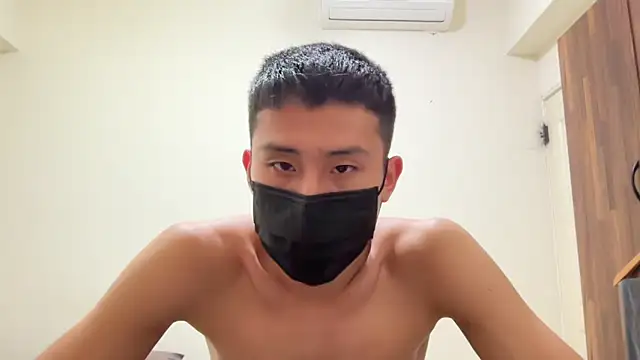 Snapshot of Benson18y chatting on 10, 1, 2025 Benson18y online show from 10, 1, 2025