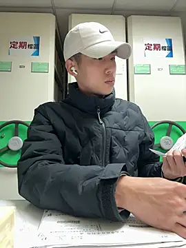 Snapshot of Benson18y chatting on 21, 3, 2025 Benson18y online show from 21, 3, 2025